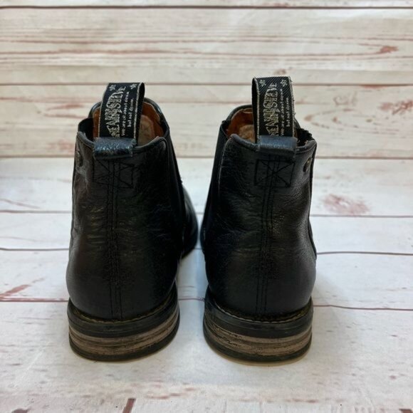 Sneaky Steve Black Leather Ankle Booties Sz 6 - Picture 9 of 12